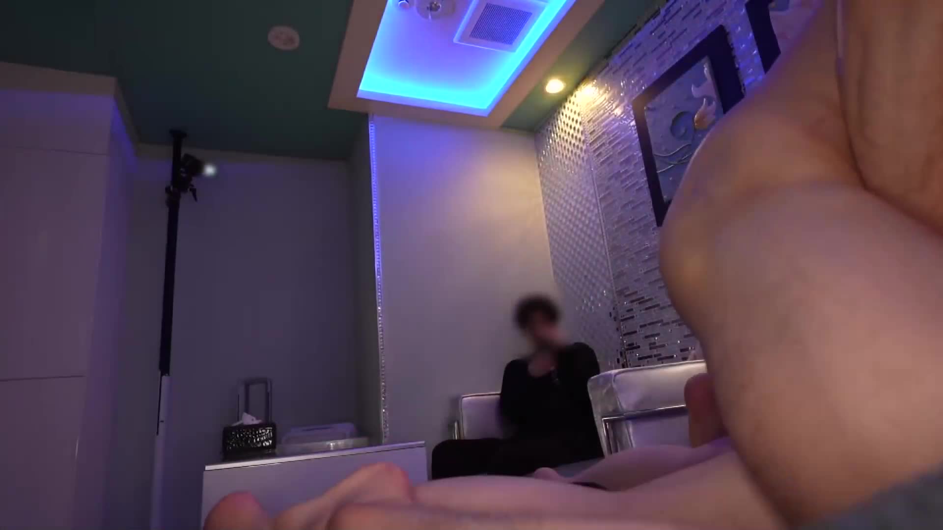 【NTR】雖然這麼可愛卻很容易被誘導，對男人太盡心了，這種可愛是不是很迷人呢w當然會內射了吧ww - AV大平台 - 中文字幕，成人影片，AV，國產，線上看