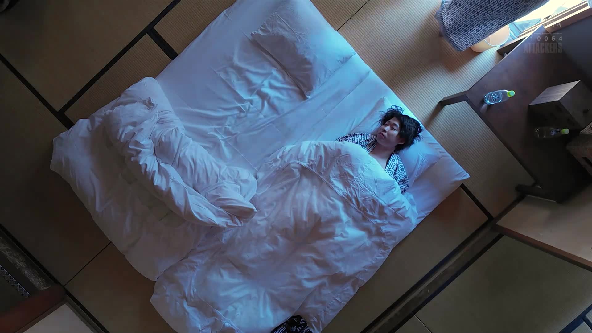 在這個沒有人認識我們的地方，忘卻一切，盡情射精直到天亮，瘋狂的溫泉之旅。美園和花。 - AV大平台 - 中文字幕，成人影片，AV，國產，線上看