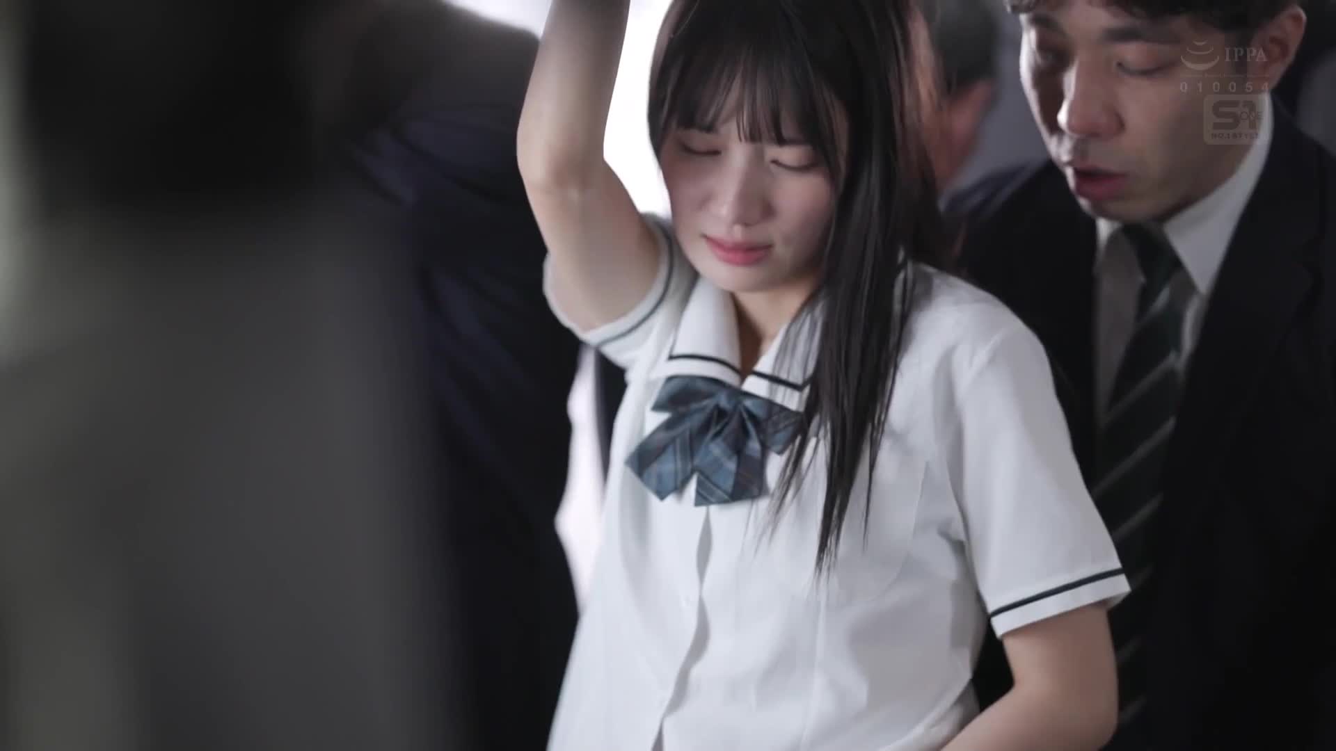 我想要糟蹋一個清純純真、透明感十足的少女！無法忍耐，偷偷糟蹋了她...結果竟然被我的纏繞技巧所迷惑。榊原萌 - AV大平台 - 中文字幕，成人影片，AV，國產，線上看