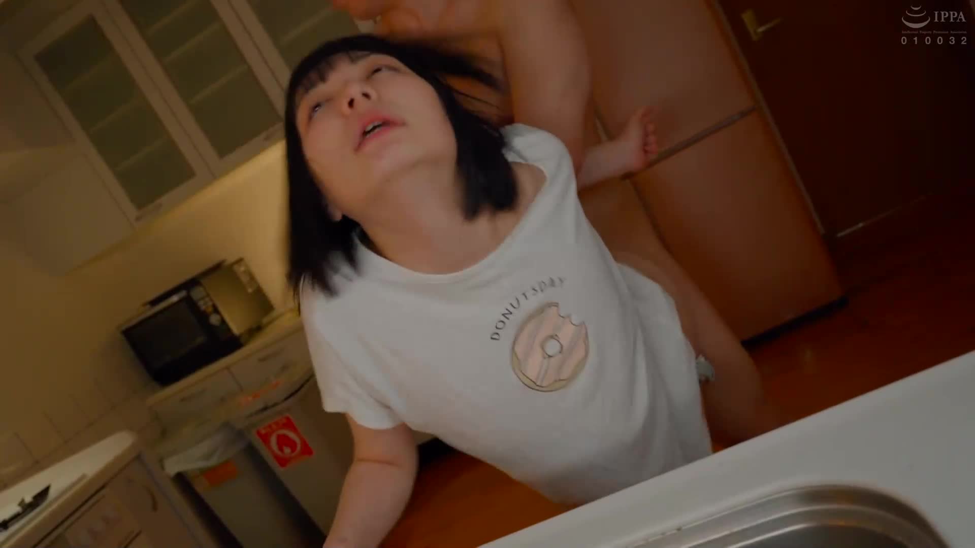 輟學NEET的女兒變得叛逆，單親母親無法應對，雇用男性進行重新社會化。 - AV大平台 - 中文字幕，成人影片，AV，國產，線上看