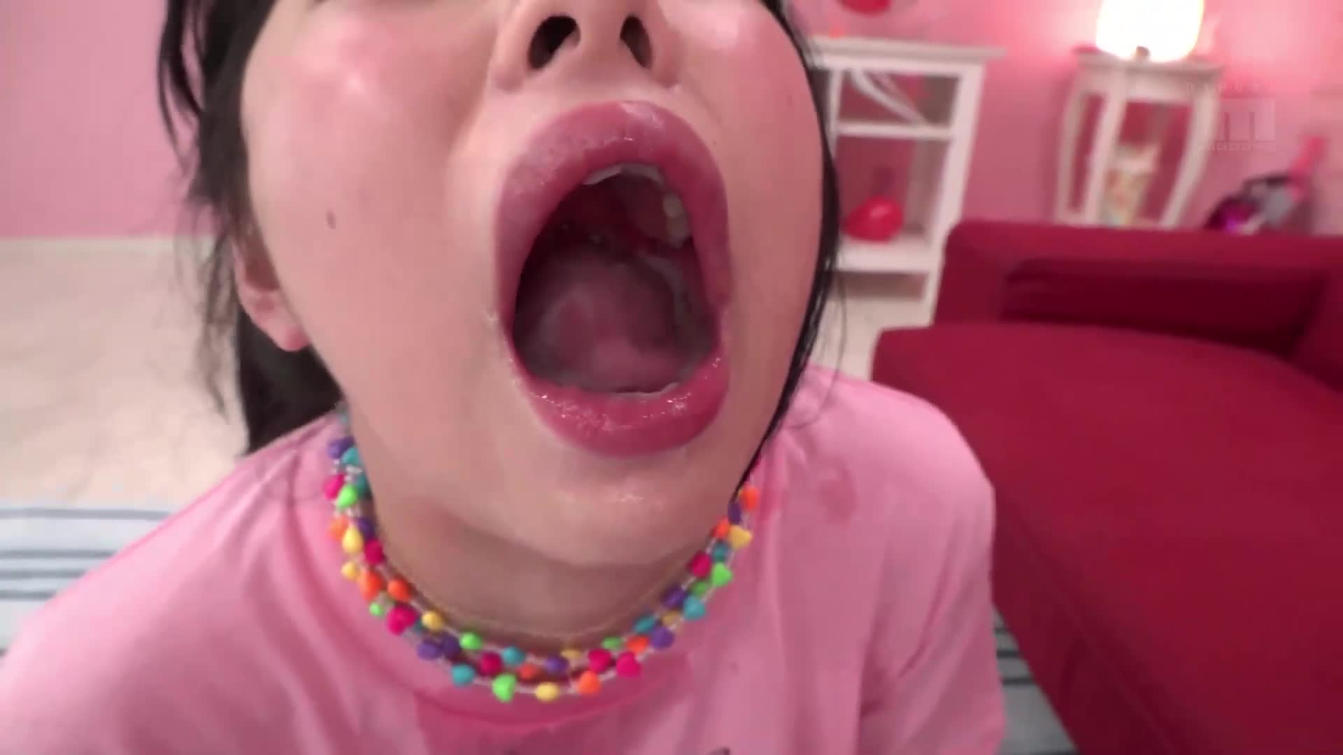 最佳的喉嚨深喉手柄！啊啊啊！！對傲慢的小妞展開30連續深喉攻擊！ - AV大平台 - 中文字幕，成人影片，AV，國產，線上看