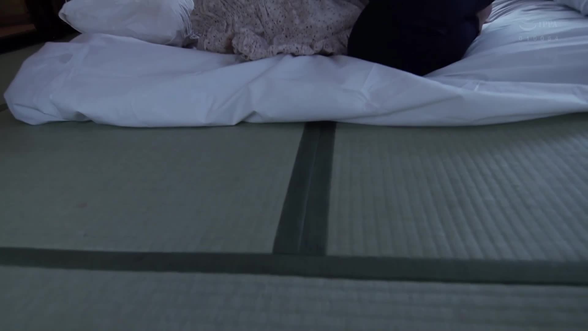 與岳父同居四年...這是我被生活所插入，覺醒快感，直到懷孕的故事。夏目玲香 - AV大平台 - 中文字幕，成人影片，AV，國產，線上看