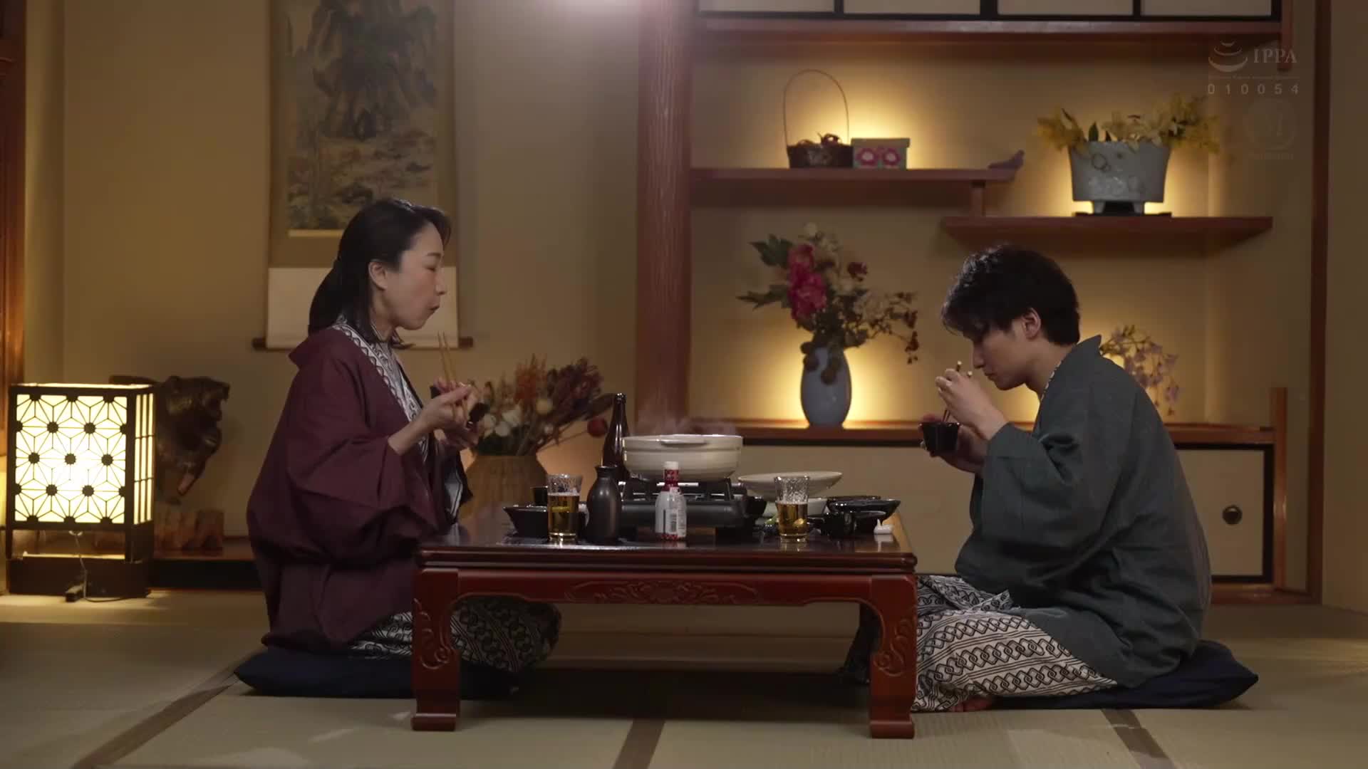 十年來，對母親的愛意不渝，連續十六次追擊中出相姦。瀨尾禮子 - AV大平台 - 中文字幕，成人影片，AV，國產，線上看