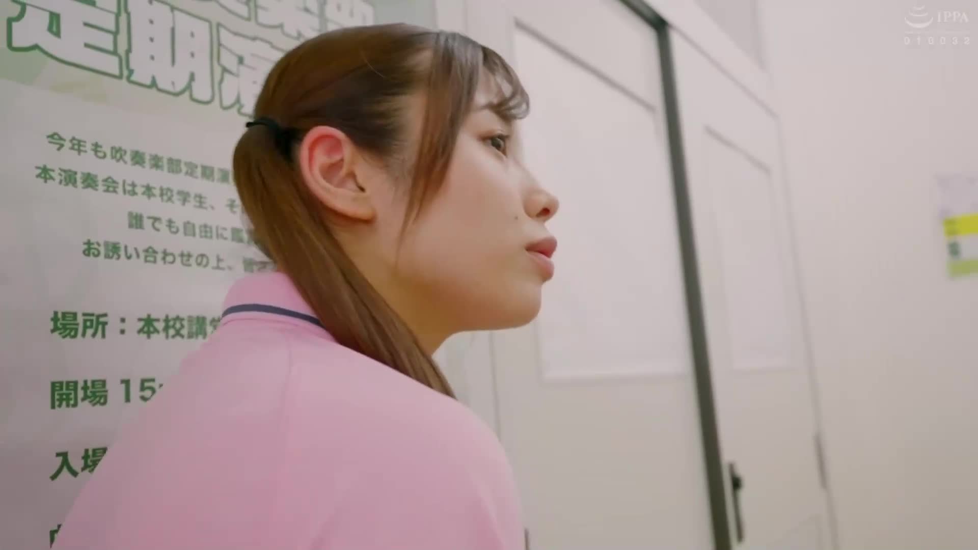 「我會讓你舒服，所以就加入吧！」學姐利用自己的性感身體來勸誘新入部員！一直服務著，絕不放開雞巴直到提交入部申請書為止！ - AV大平台 - 中文字幕，成人影片，AV，國產，線上看