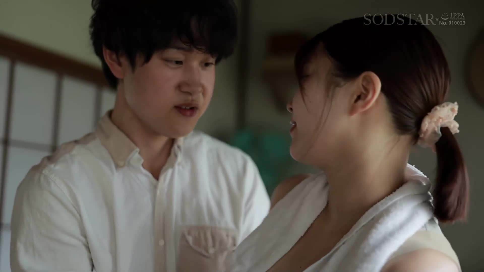 [AI解碼版]都會厭倦的我一人旅行，在遠離城市的地方遇見像女神般巨乳美女，一週間如夢般被全力支持並射精無數次的經歷。唯井真尋 - AV大平台 - 中文字幕，成人影片，AV，國產，線上看