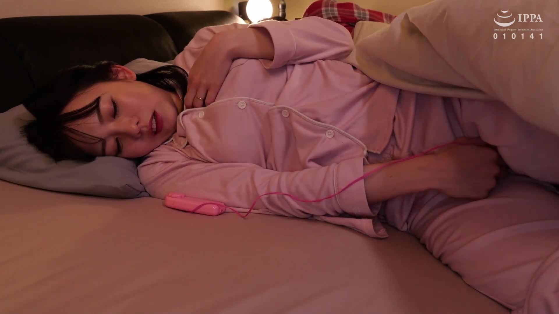 哦、請、請停止，我在洗澡時，你隨便進來浴室...！！ 西元明沙 - AV大平台 - 中文字幕，成人影片，AV，國產，線上看