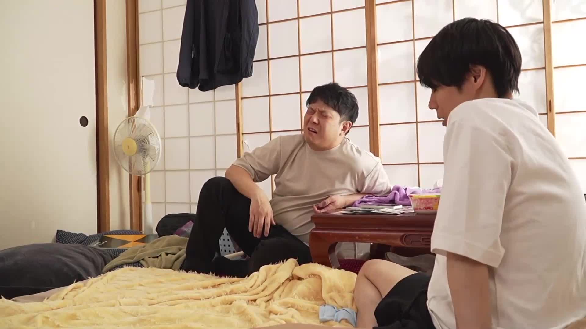 近親相姦 十年來一直對事業有成的繼母憧憬，看到她穿著緊身裙終於無法忍受，秘密和父親發生瘋狂的性愛故事 入田真綾 - AV大平台 - 中文字幕，成人影片，AV，國產，線上看