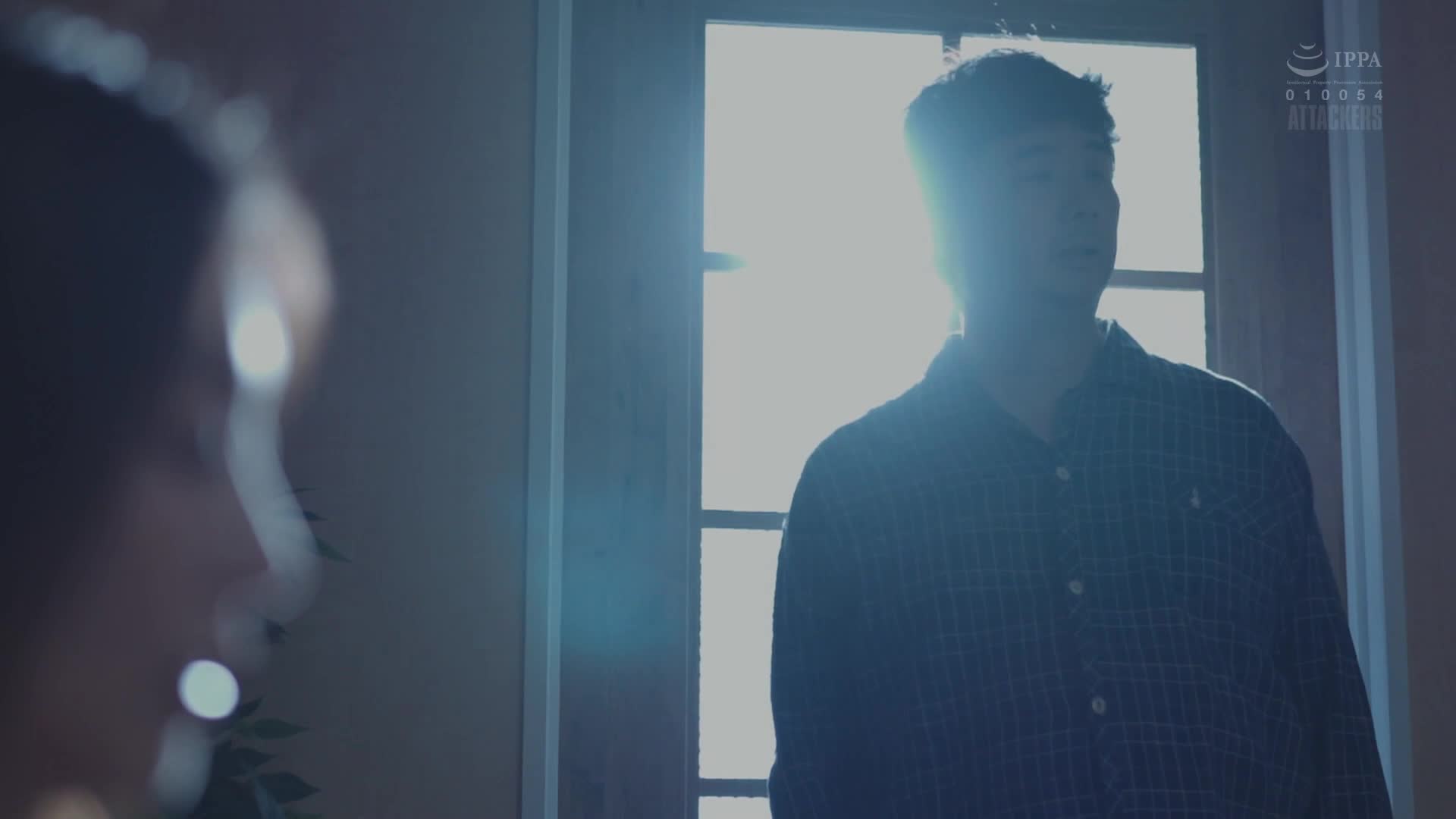 [AI解碼版]兒子的班主任夏目老師，雖然知道這是不對的事情，卻仍然被彼此吸引，日復一日地進行著秘密會面。夏目彩春 - AV大平台 - 中文字幕，成人影片，AV，國產，線上看