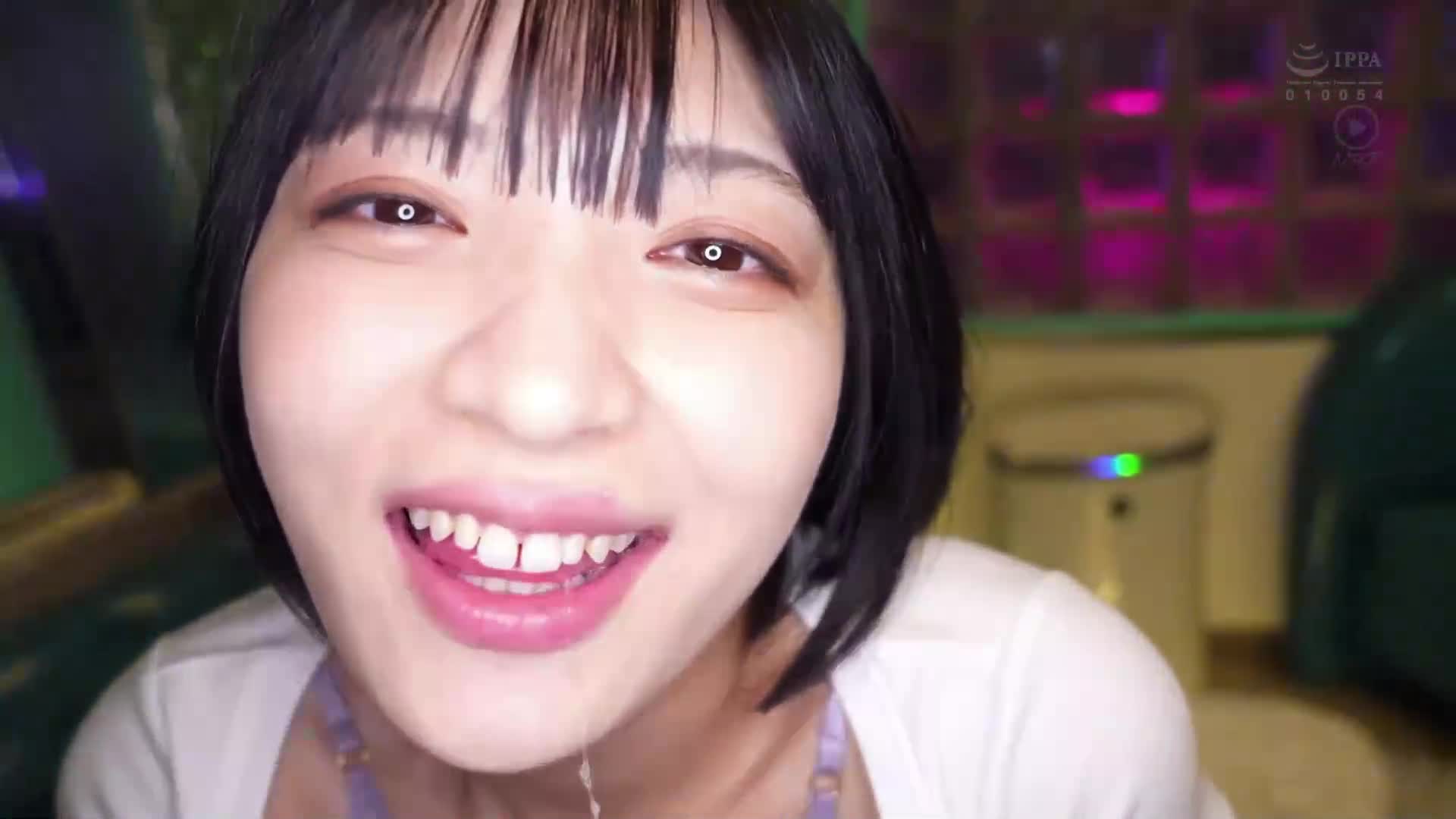 《焦躁素人》被男友甩後傷心，在被搭訕者搭話後被吃掉的女孩。 - AV大平台 - 中文字幕，成人影片，AV，國產，線上看