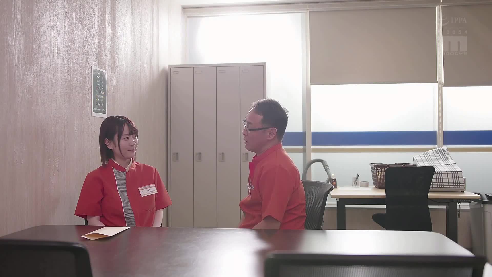 [AI解碼版]「如果你讓我看見你的私處，我就原諒你」，威脅著害怕的偷竊少女，一位卑鄙的便利店經理對她進行性器侵犯，從那天起，我成為了一名性處理的兼職女僕...。 水卜櫻 - AV大平台 - 中文字幕，成人影片，AV，國產，線上看