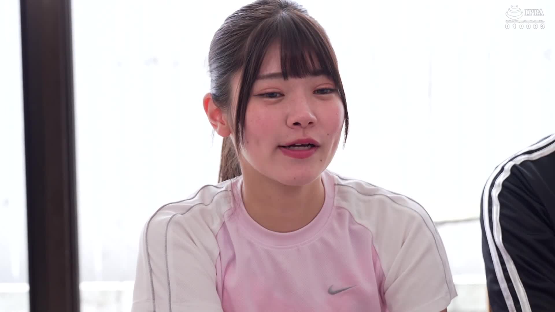 一般男女監控AV 魔法鏡的另一邊是心愛的男友！陸上部女大生挑戰「絕對不能感受！耐久！挠癢忍耐懸掛遊戲」！由厲害技巧的男優進行全身羽毛觸摸→敏感部位刺激！訓練過的肌肉達到極限，顫抖快感失禁連續高潮… - AV大平台 - 中文字幕，成人影片，AV，國產，線上看