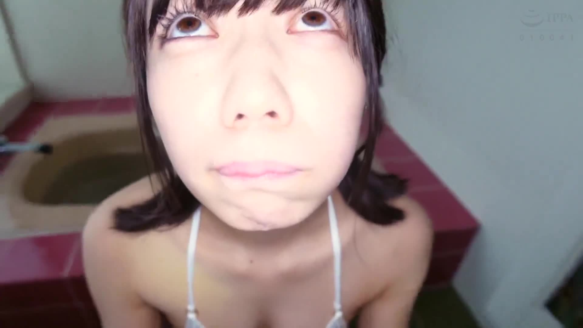 剃毛鄉村美少女〜我的私處是叔叔和哥哥的專用。〜小女孩剃毛尿失禁由奈145厘米 日向由奈 - AV大平台 - 中文字幕，成人影片，AV，國產，線上看