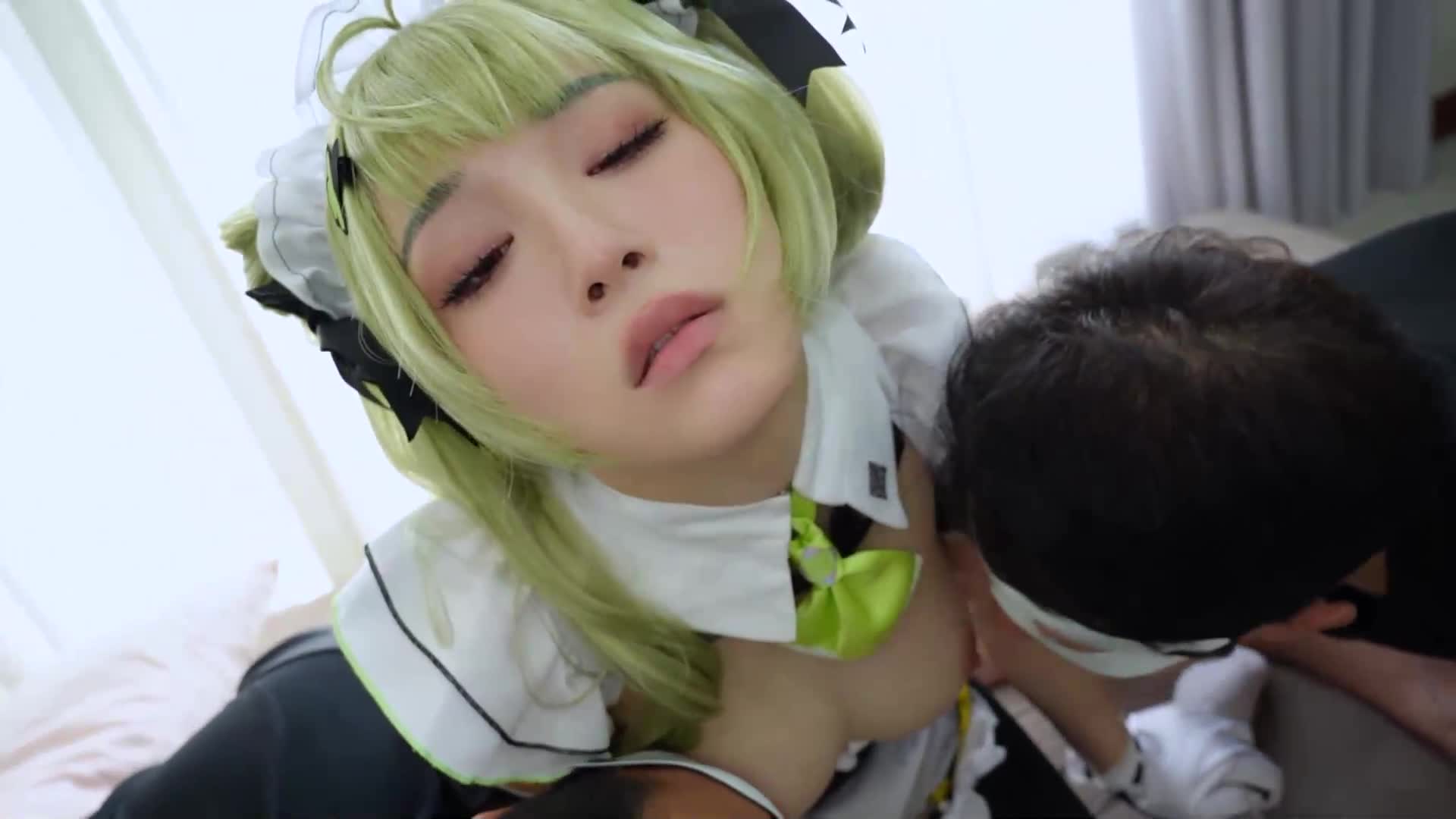 Cosplay愛好者。在御宅族中被射精混亂交換的色白G罩杯被流出的輕熟cosplayer！敏感地墜入性慾高潮潮吹！大量噴射的抽插1000次！ - AV大平台 - 中文字幕，成人影片，AV，國產，線上看