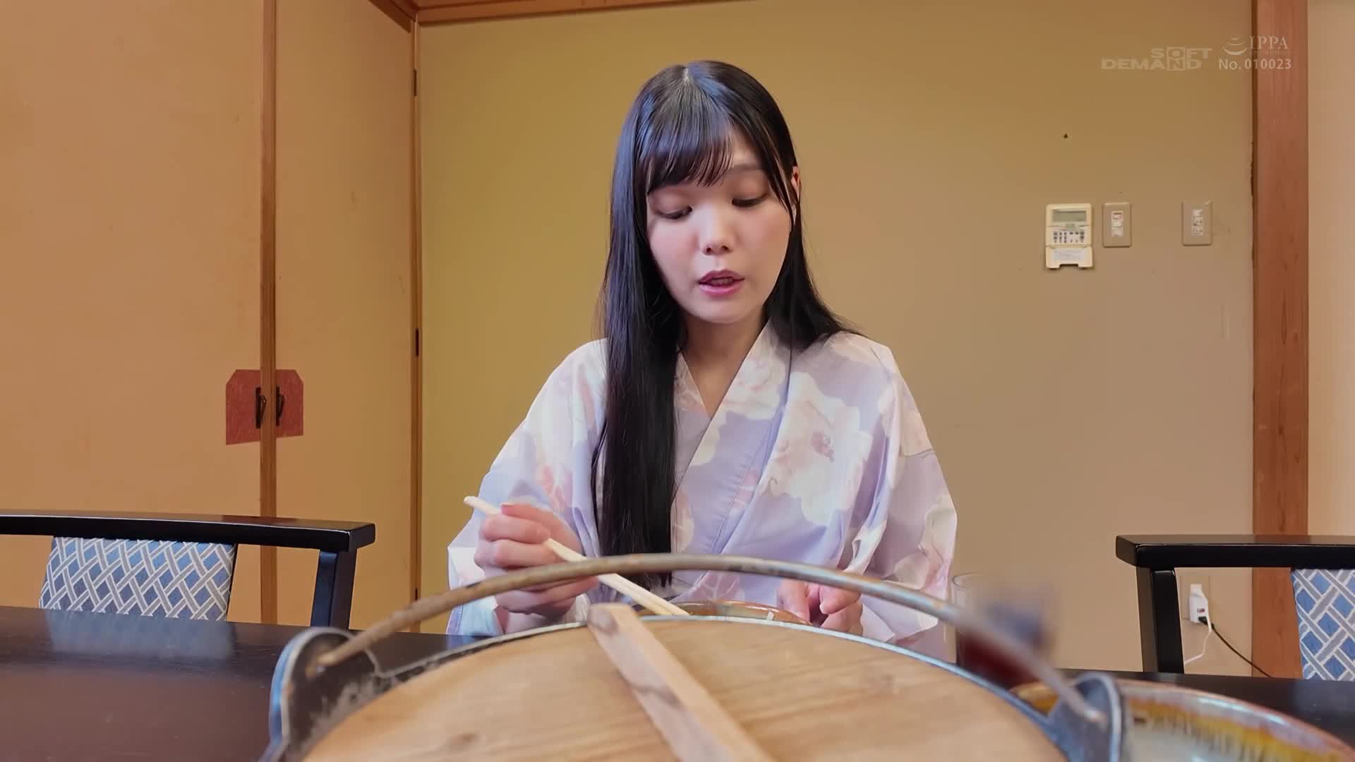 來自SOD宣傳部的2年新人女員工松永明里（24歲）挑戰只穿一條毛巾進入男湯！在那須溫泉郷的故事HARD - AV大平台 - 中文字幕，成人影片，AV，國產，線上看