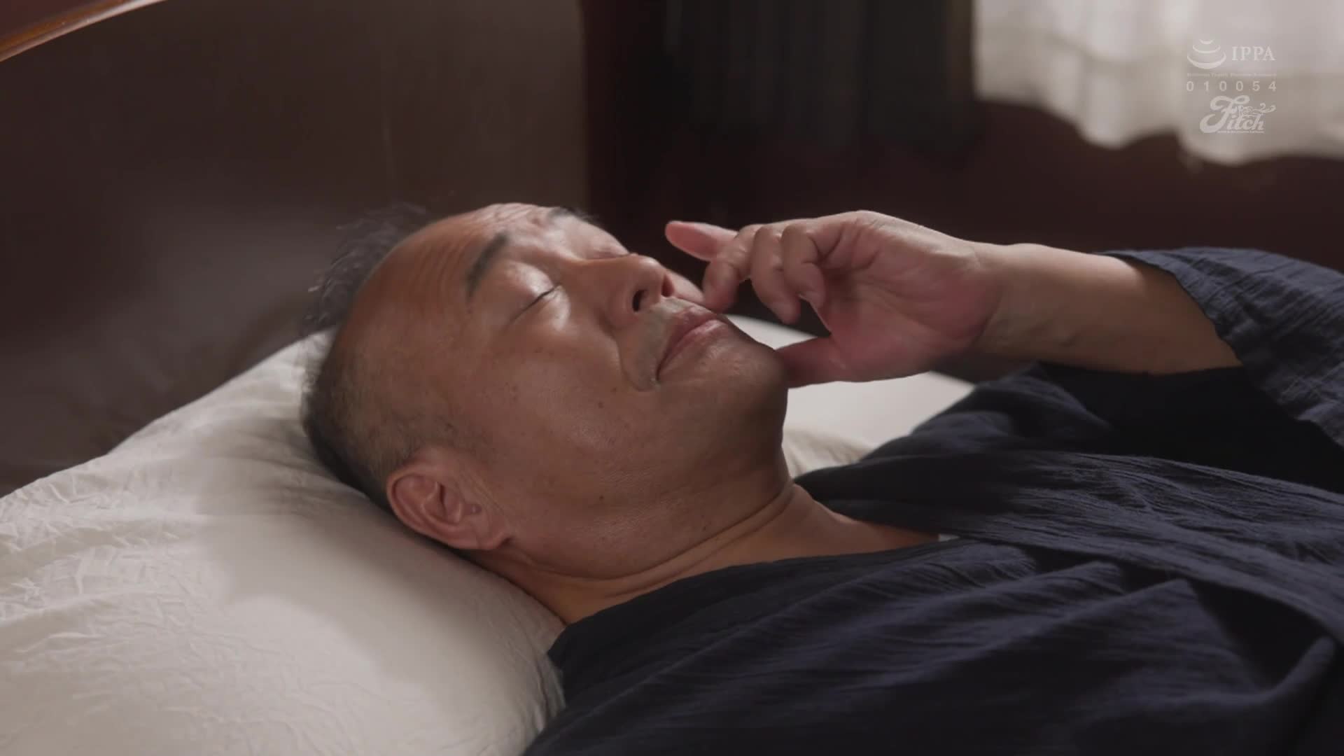 [AI解碼版]你離開上班到回家的期間，我被公公當成親吻的奴隸... 菊乃蘭 - AV大平台 - 中文字幕，成人影片，AV，國產，線上看